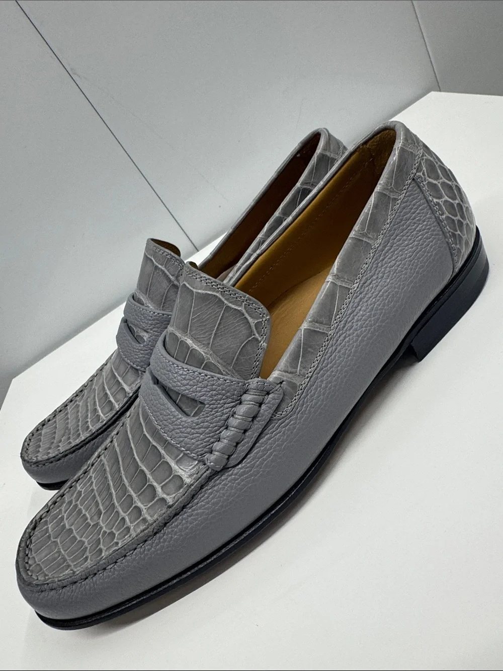 Caporicci Alligator shoes size 8